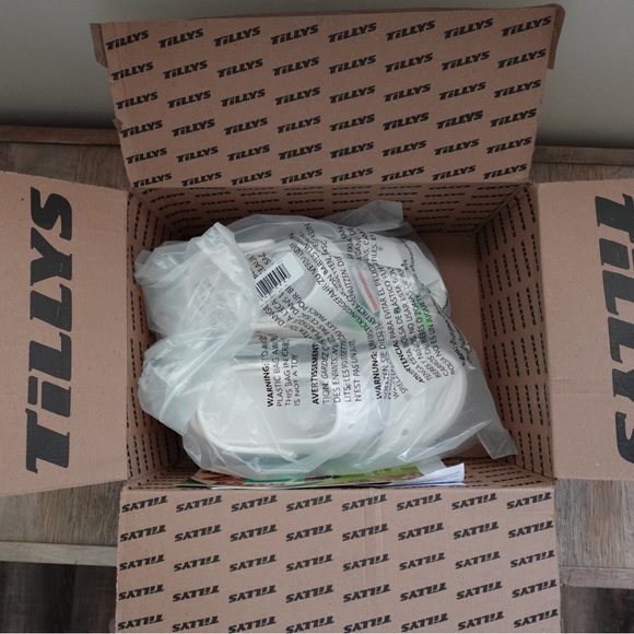 Crocs Mega Crush Sandals White - Picture 9 of 11